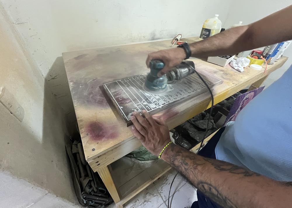 Lijado y preparación en taller propio